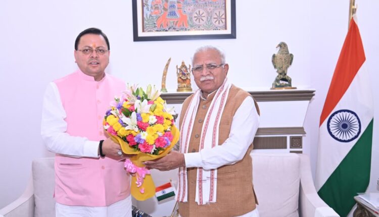 धामी ने केंद्रीय विद्युत मंत्री खट्टर से की मुलाकात, कुंभ 2027 व आवास योजनाओं पर मांगा सहयोग